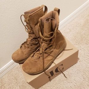 Men Nike SFB Field 2 8 "Leather" Tactical Boot"